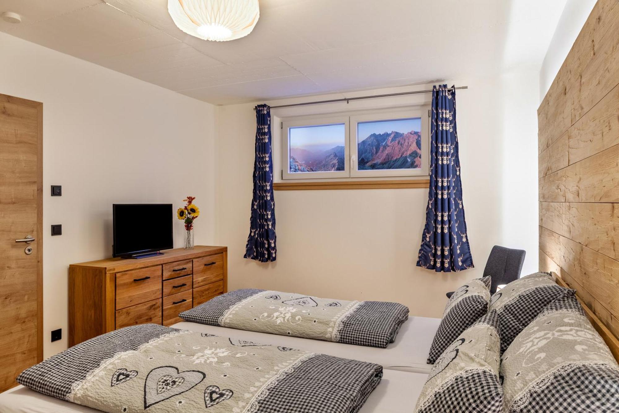 Chalet Aus Holz Garmisch-Partenkirchen Ngoại thất bức ảnh