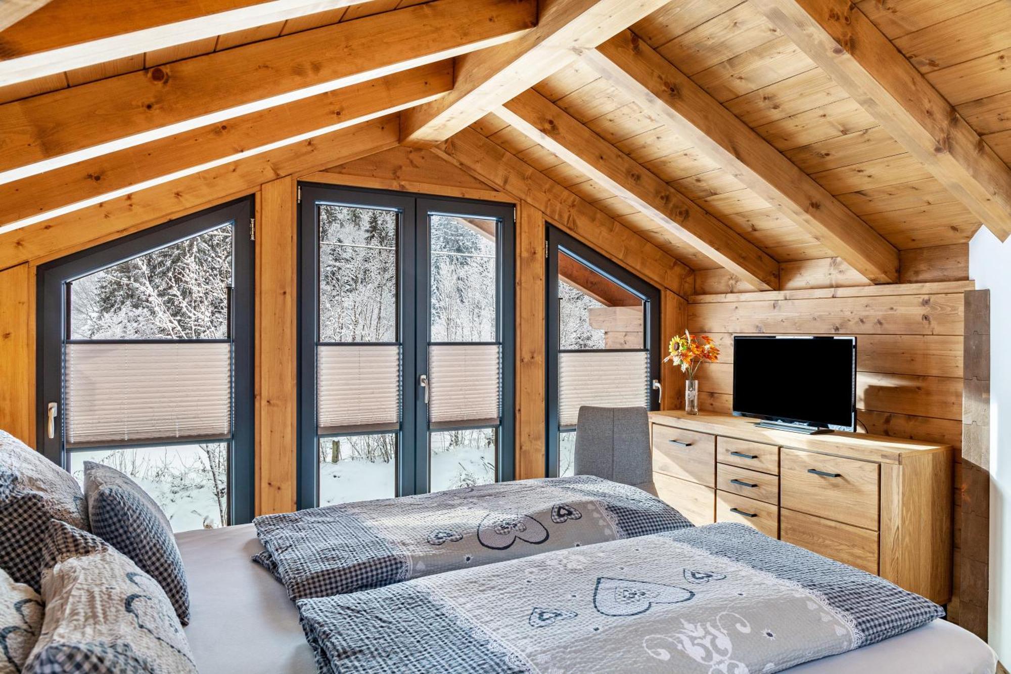 Chalet Aus Holz Garmisch-Partenkirchen Ngoại thất bức ảnh