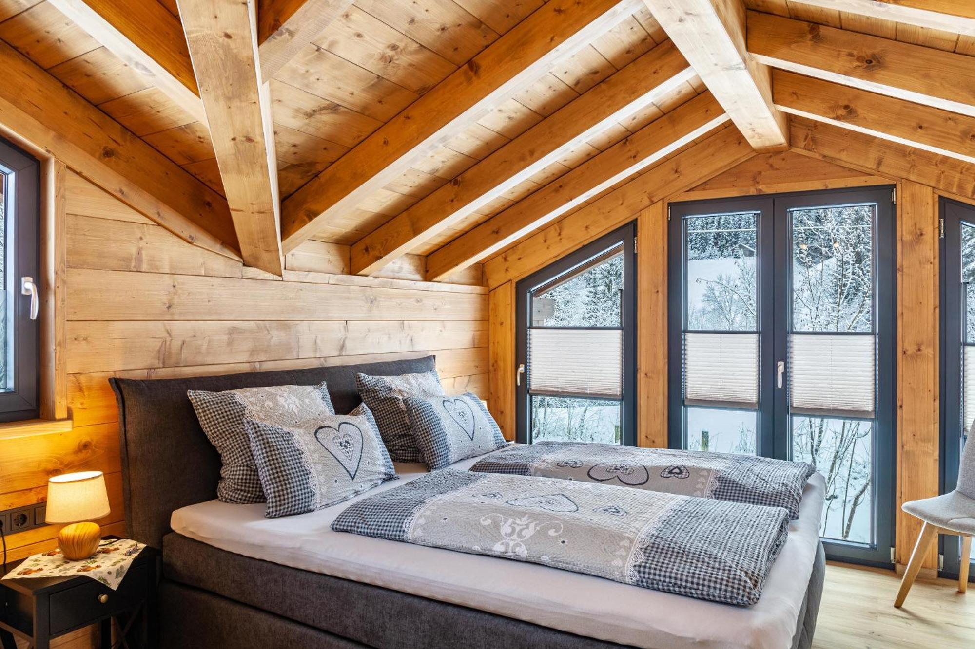 Chalet Aus Holz Garmisch-Partenkirchen Ngoại thất bức ảnh